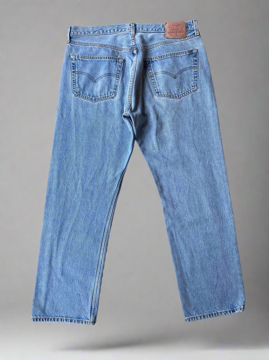 LEVI'S 501 Zip Fly Jeans 38 x 30