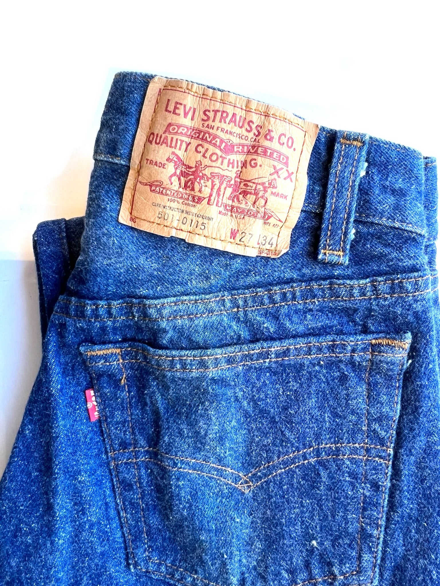 LEVI'S 501 Button Fly 26 x 31