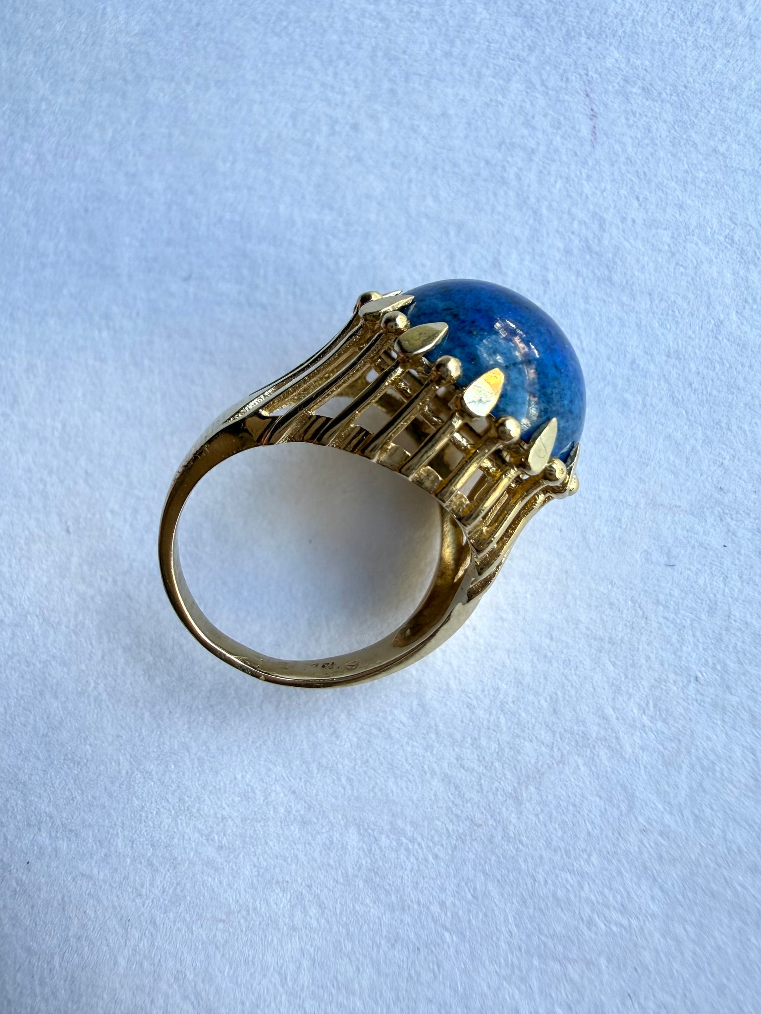 Vintage Lapis Azul Gold Ring