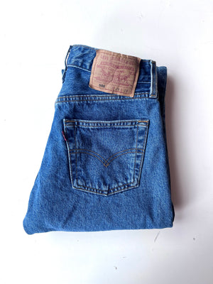 LEVI'S 501 Button Fly 28" x 28"