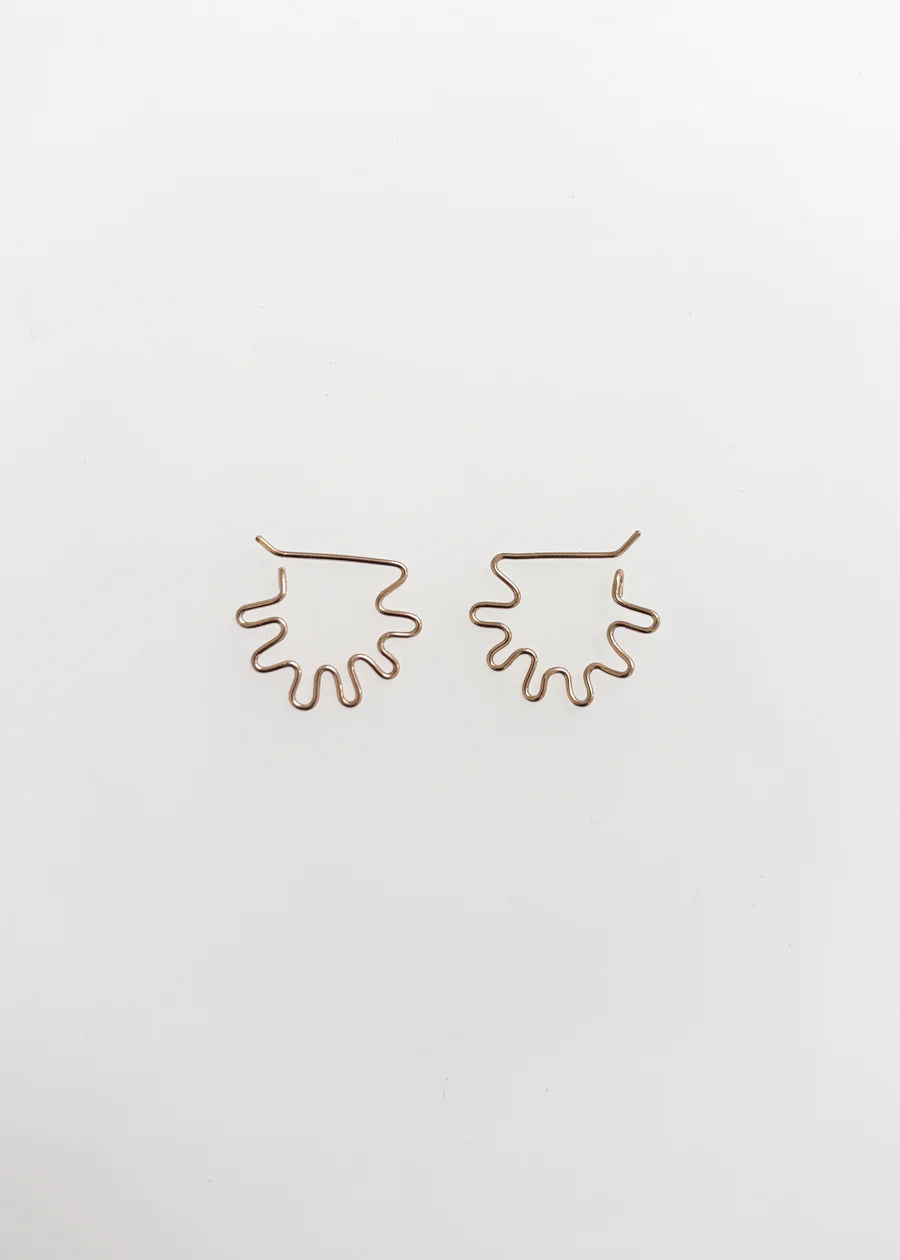 Swerve Earrings in Gold by OMA