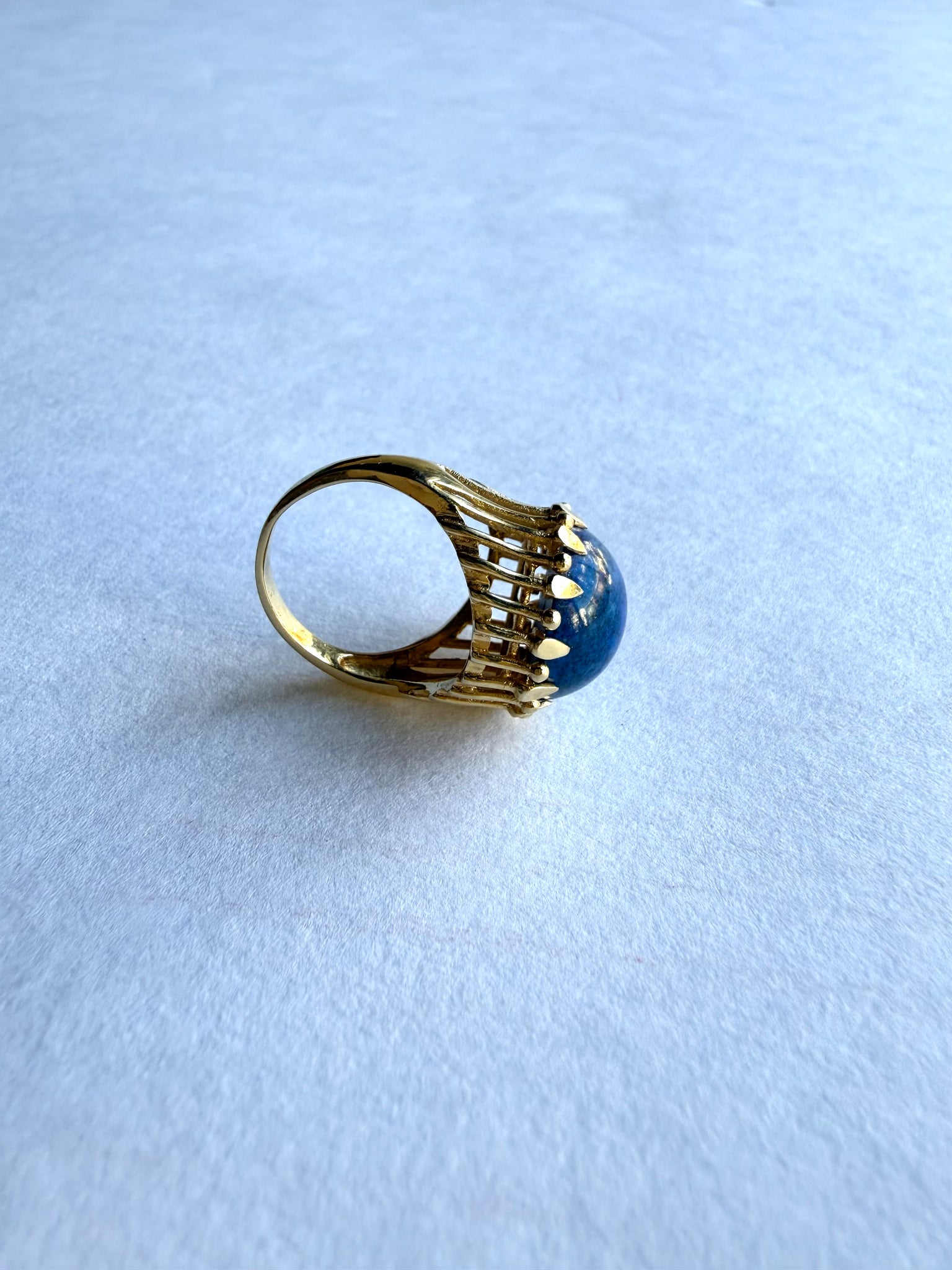 Vintage Lapis Azul Gold Ring