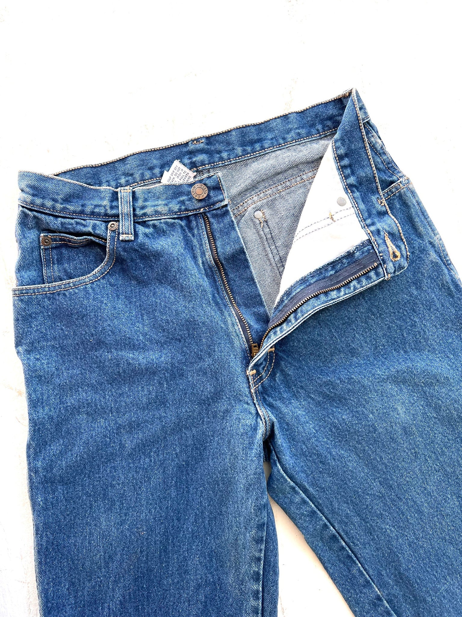Calvin Klein Zip Fly Jeans 29 x 28 (+2" hem)