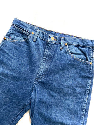 Wrangler Dark Wash Jeans 33” x 32”
